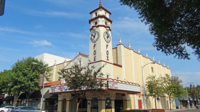 visalia-fox-theatre-schedule-remains-unaffected-by-fire-valley-voice